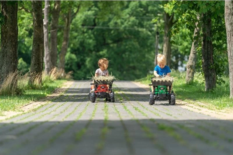 Vaikiškas pedalinis traktorius FALK Supercharger su priekaba ir kaušu