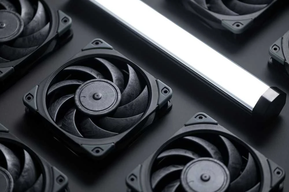 Noctua NF-A12X25 PWM chromax.juodos spalvos.swap korpuso ventiliatorius – 120mm