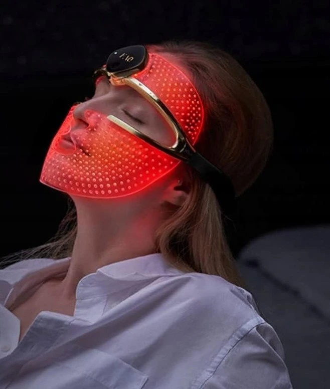 Foreo FAQ 202 Maska LED Anti-Aging NIR 7 Kolorów 600 Punktów Terapia Światłem