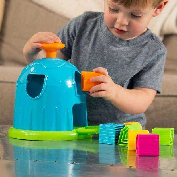 Fat Brain Toys Formų rūšiavimo žaidimas „Shape Factory“