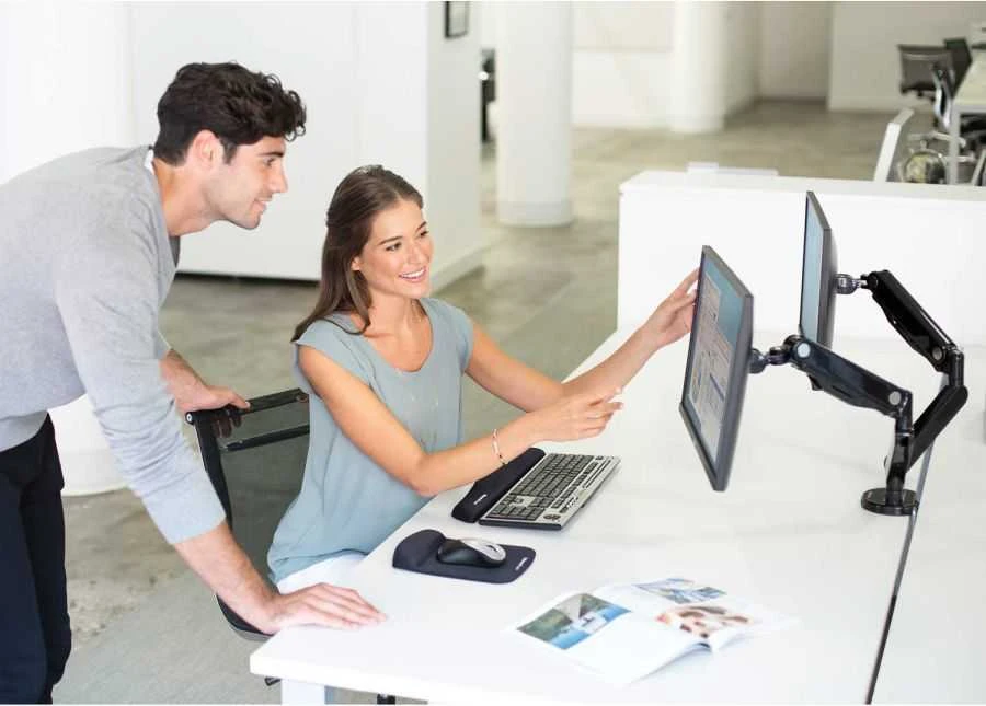 Laikiklis Fellowes | Platinum Series Dual Horizontal Monitorius Arm | 8042501 | Juodas