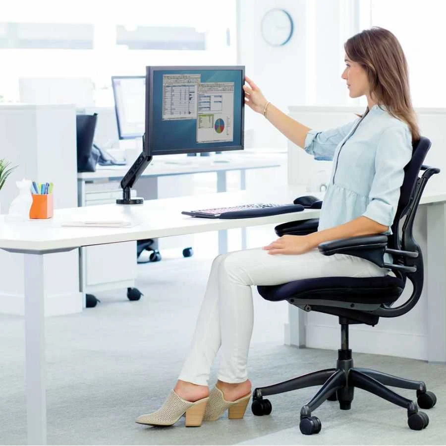 Laikiklis Fellowes | Platinum Monitorius Arm iki 32" | 8043301 | Juodas