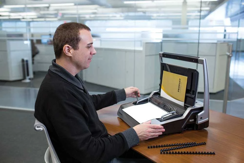 Fellowes Galaxy 500
