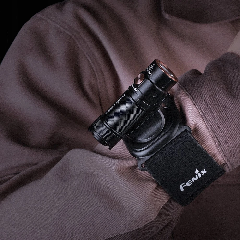 Fenix ALW-01 riešo žibintuvėlio laikiklis