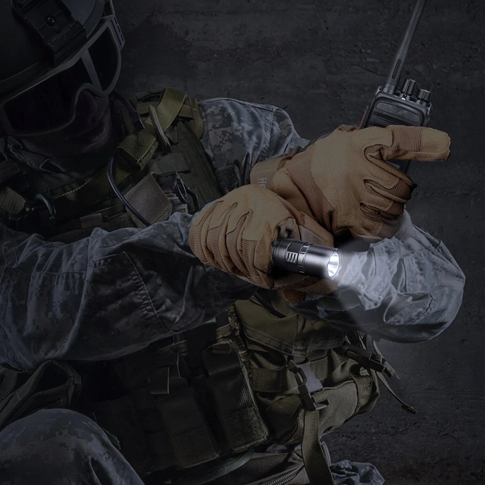 Žibintuvėlis Fenix Fenix PD36 TAC prožektorius