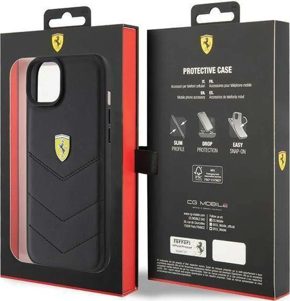 Ferrari FEHCP15MRDUK Apple iPhone 15 Plus / 14 Plus 6.7″ juodos spalvos kietas dėklas Quilted Metal Logo