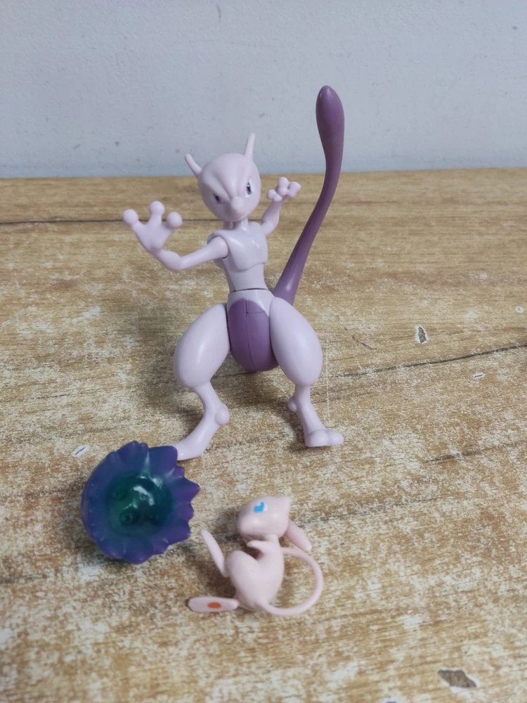 Pokémon - kovos figūrėlių rinkinys, 2 vnt. - Mewtwo ir Mew (PKW2941)