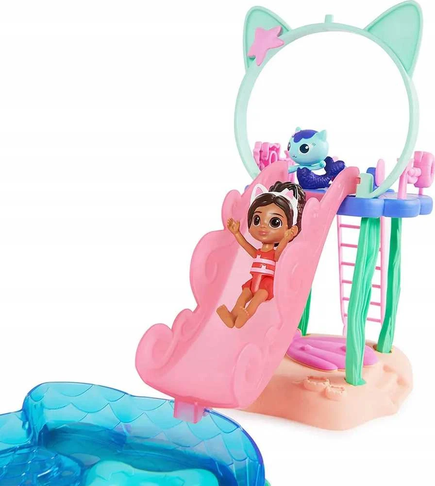 Spin Master Gabby's Dollhouse „Gabi's Cat House Pool Fun“ figūrėlių rinkinys 6067878 WB3