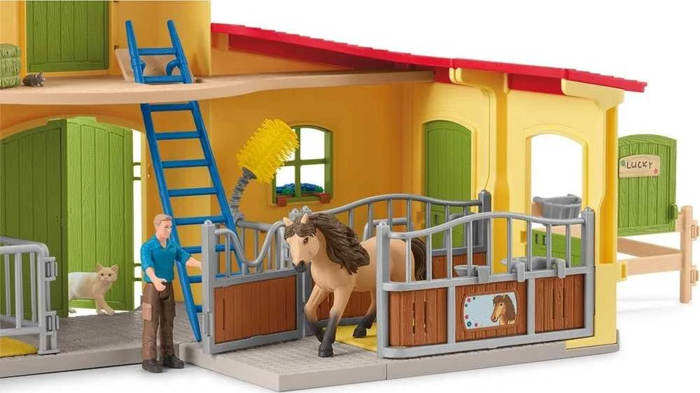 SCHLEICH FARM WORLD Ponių dėžutė su Islandijos puskraujų veislės žirgu