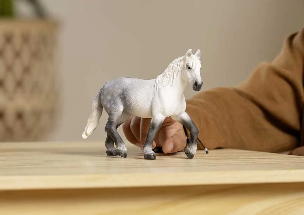 Schleich figūrėlė Peršeronų veislės kumelė