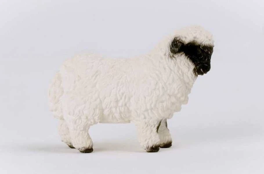 SCHLEICH FARM WORLD figūrėlė - Juodanosė avis