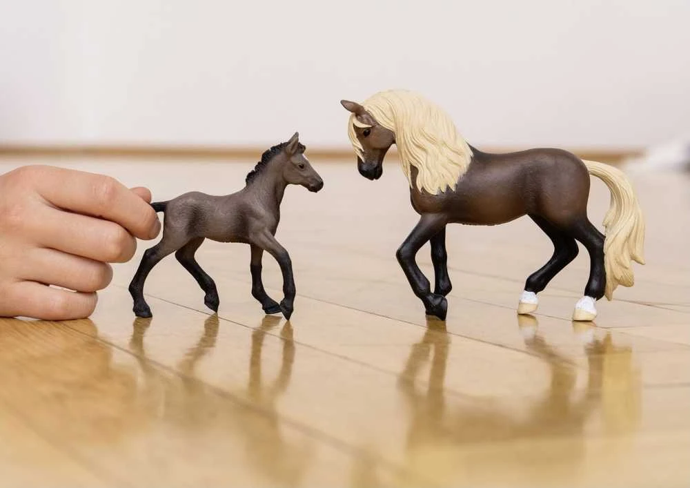 Schleich figūrėlė Paso Peruano veislės žirgas