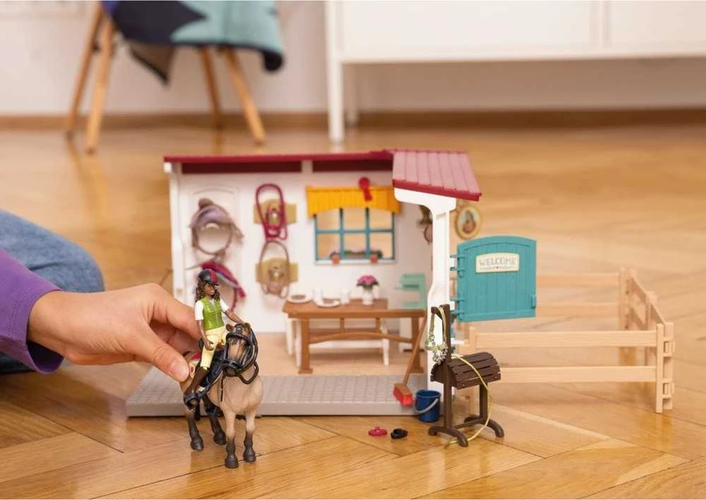 SCHLEICH HORSE CLUB Raitelio kambarys