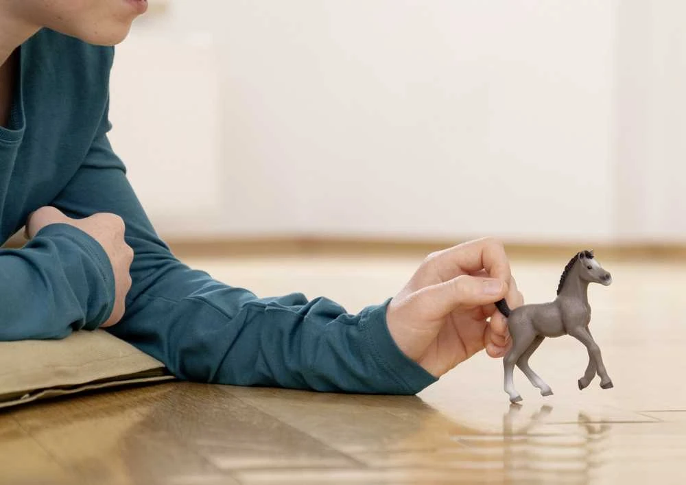 Schleich figūrėlė Cheval de Selle Francais veislės kumeliukas