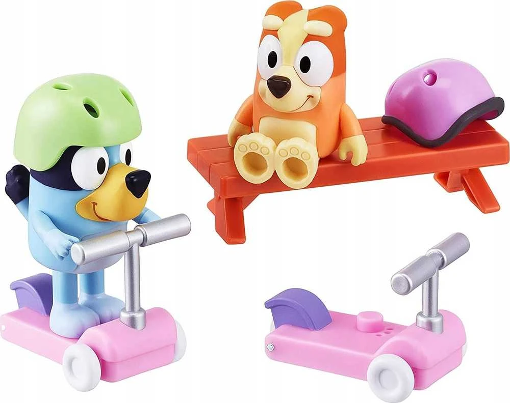TM Toys Figūrėlių rinkinys Bluey su paspirtukais ir šuniukais