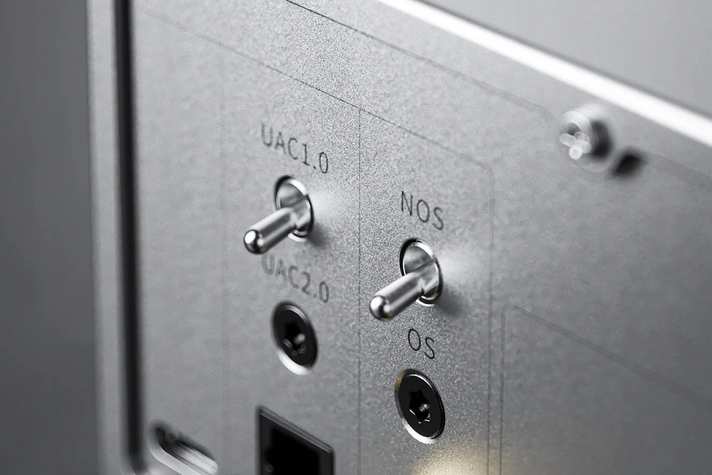 FiiO Warmer – sidabrinis – lempinis DAC R2R/Buferis