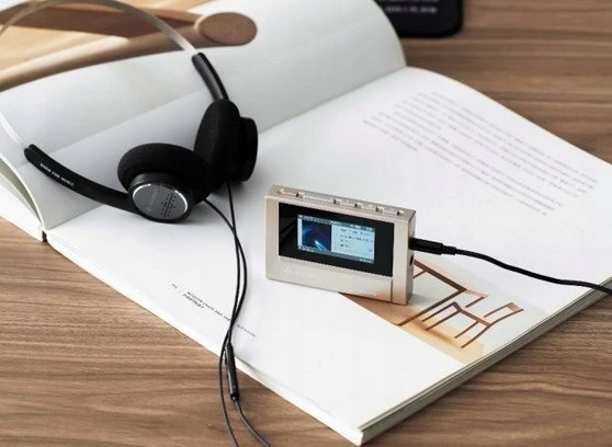 FiiO SNOWSKY ECHO MINI – Titano limited edition – nešiojamas Hi-Res grotuvas