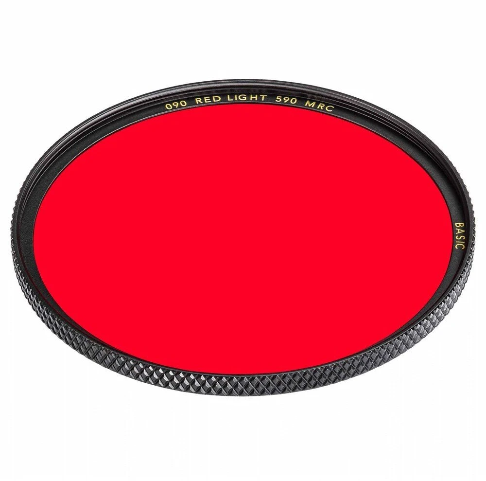 B+W filtras raudonas B+W Basic 090 Raudona Light 590 MRC 1102685 72mm