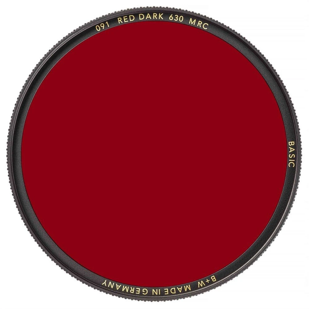 B+W filtras tamsiai raudonas Basic 091 Raudona Dark 630 MRC 1102708 105mm