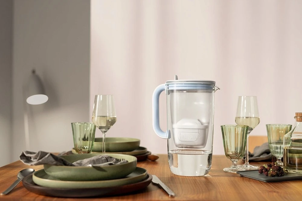 Drėkintuvas Brita Glass+ filtro ąsotis su 2 MaxtraPro PP kasetėmis (mėlynas; 2,5 l)