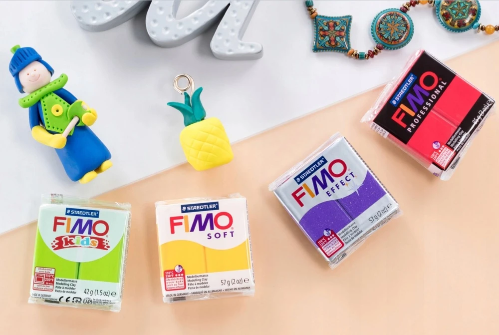 Modelinas FIMO Effect, 57 g, žėrinčios raudonos spalvos