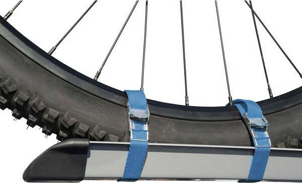 Fischer Xtreme roof-mounted bike rack