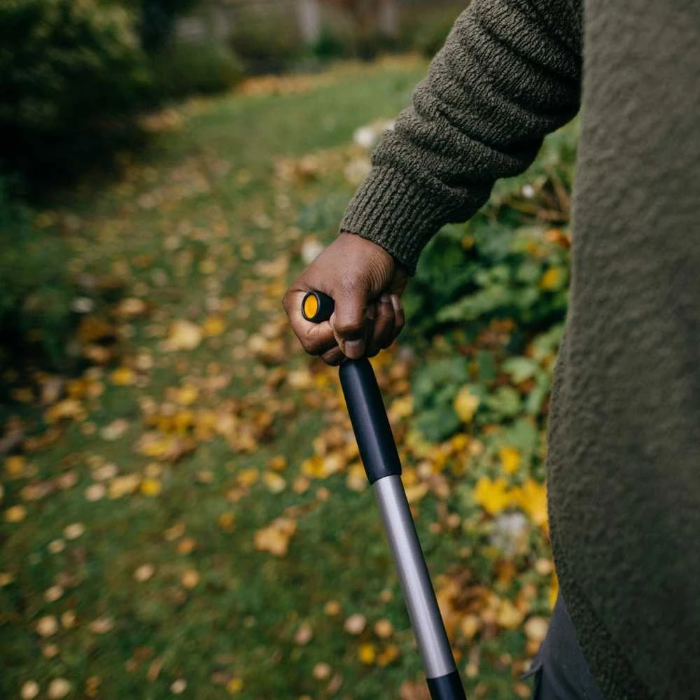 Fiskars Ergonomic grėblys - rinktuvas