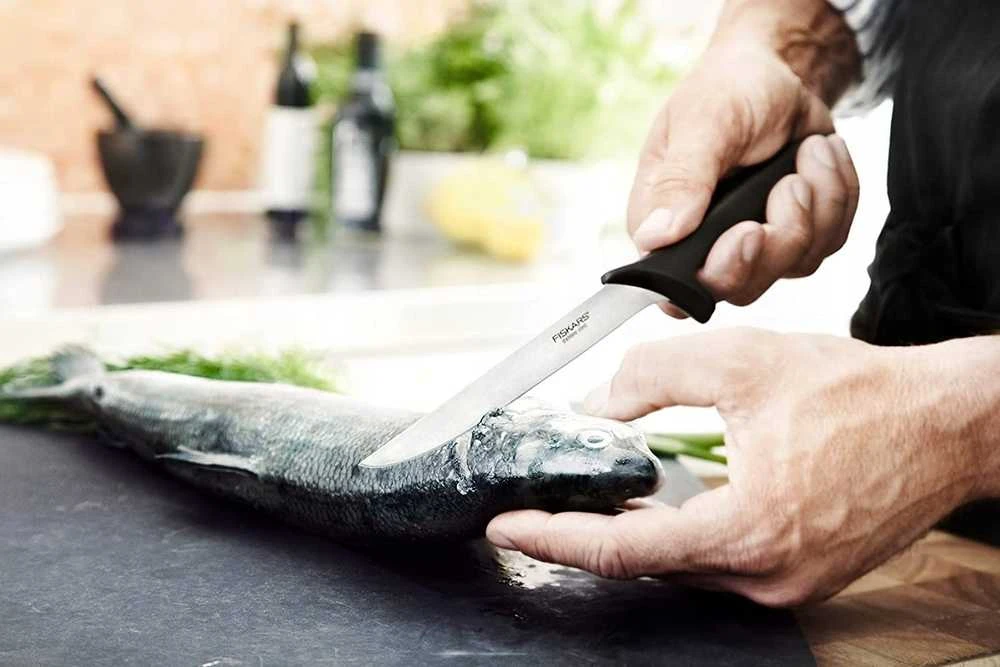 Fiskars FS.NÓŻ DO FILETOWANIA 18cm ESSENTIAL