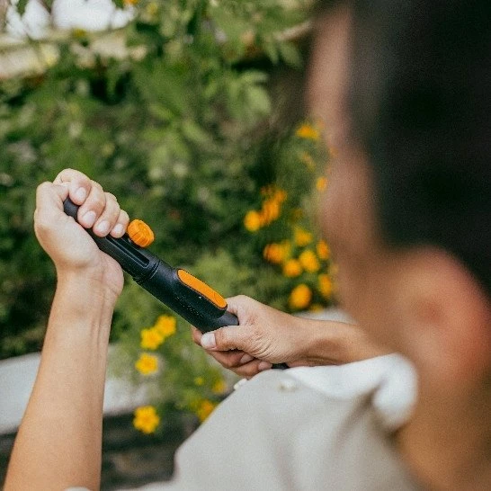 Kotas Fiskars Oneclick, plastikas