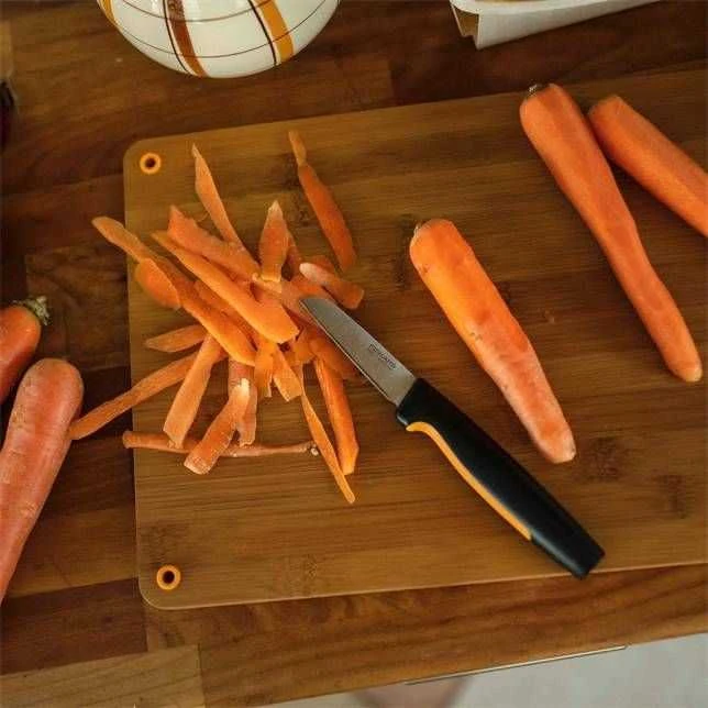 Fiskars Functional Form skutimo peilis tiesia geležte