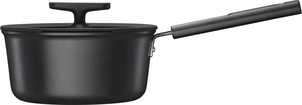 Fiskars Hard Face puodas viena rankena 1,8L su dangčiu