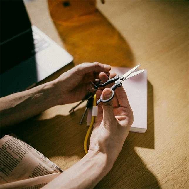 FISKARS SULANKSTOMOS TURISTINĖS ŽIRKLĖS 11cm