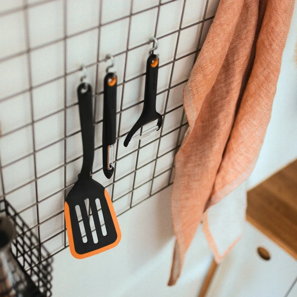 Skustukas Fiskars 1079908