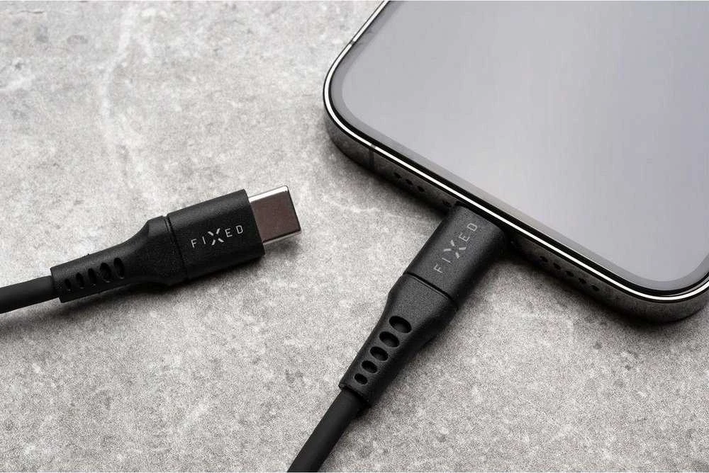 Fixed Ištaisyta | Skysto silikono kabelis USB-C/USB-C, 1,2 m, 60 W | FIXDLS-CC12-BK