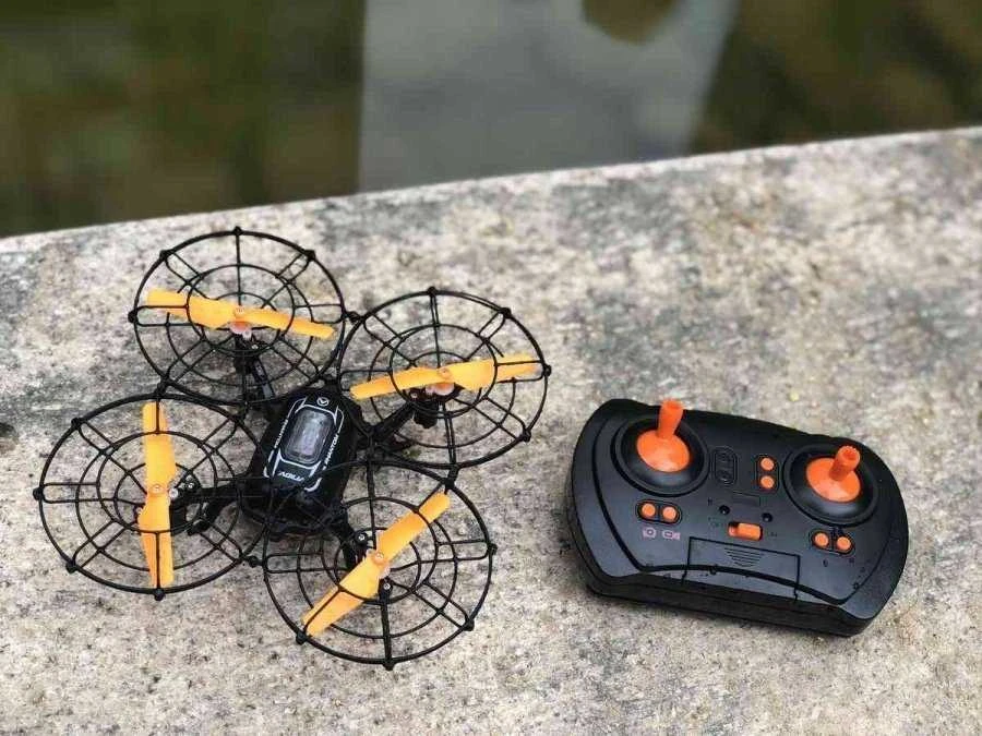 Fleg Dronas/povandeninis laivas su kamera Fleg