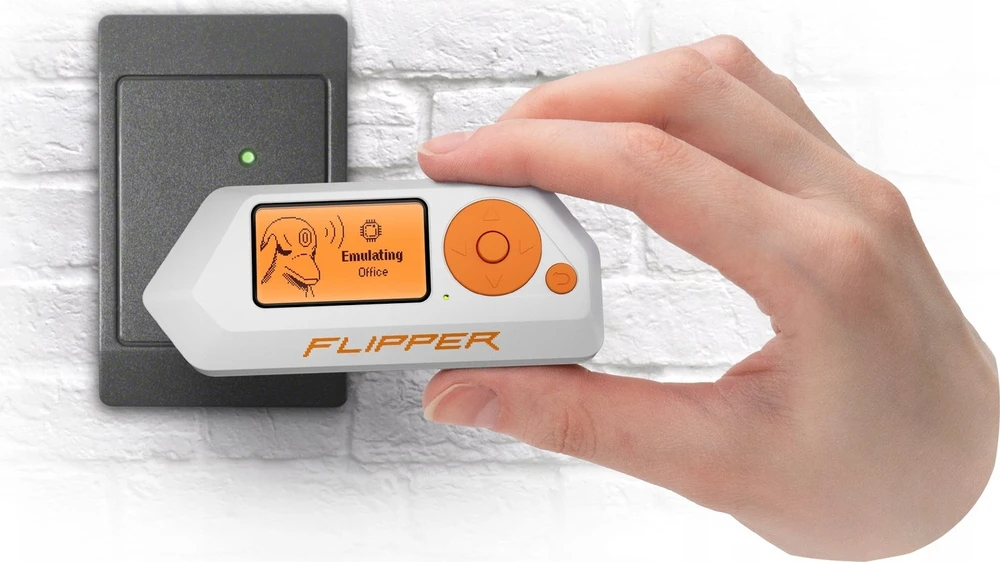 Flipper Zero – Basic – daugiafunkcis Bluetooth/RFID/RF/IR/GPIO/1-Wire įrankis