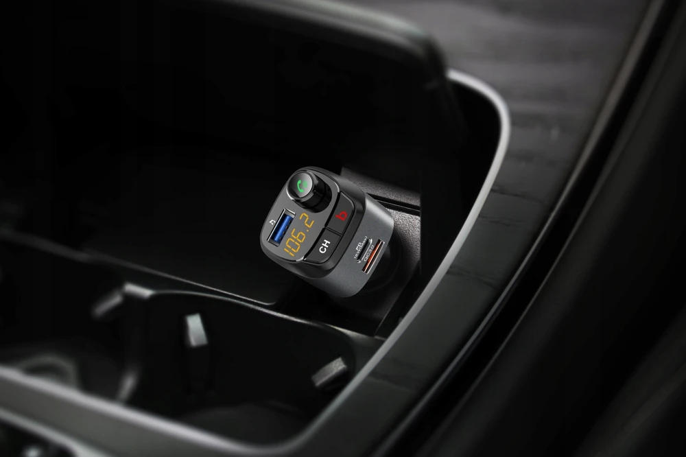FM siųstuvas Bounn FM siųstuvo automobilinis įkroviklis QC3.0+PD20W