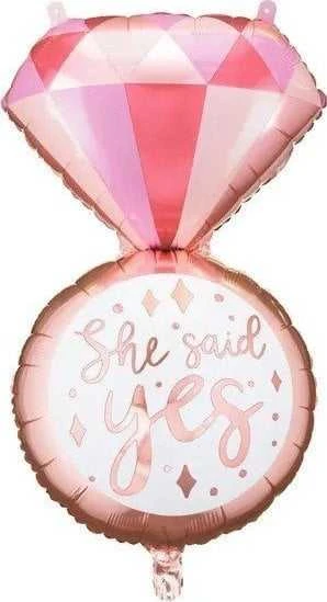 PartyDeco Folinis balionas žiedas "She said yes" 53*95cm