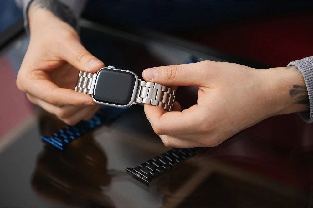 FORCELL F-DESIGN FA10 stainless steel apyrankė skirta Apple Watch 42 / 44 / 45 / 49 mm mėlynos spalvos