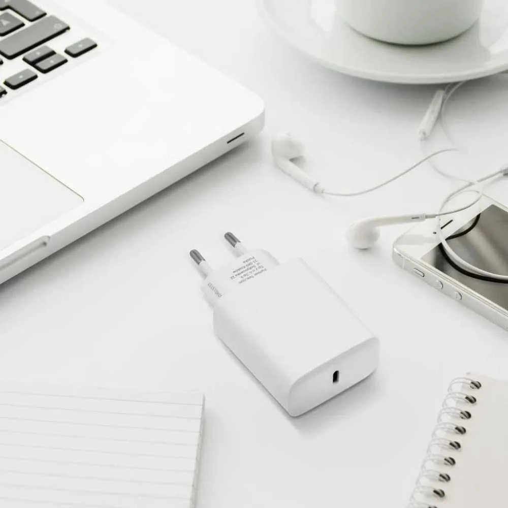 Įkroviklis Forcell (1xUSB-C 3A 25W) baltas
