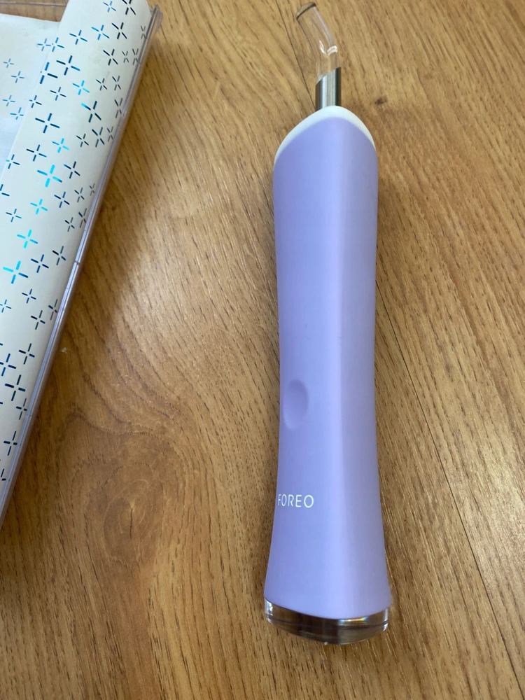 FOREO ESPADA™ 2 Plus Tikslus gydymas nuo spuogų su Mėlyna LED lempute