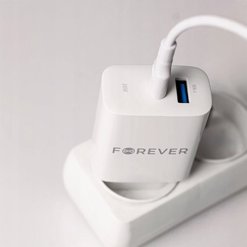 Forever TC-07-30AC PD QC įkroviklis 1x USB-C 1x USB 30W baltas + USB-C – USB-C laidas 60W