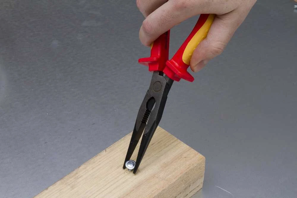 Forte_Tools Smailosios replės Forte Tools VDE01003-8, 200 mm