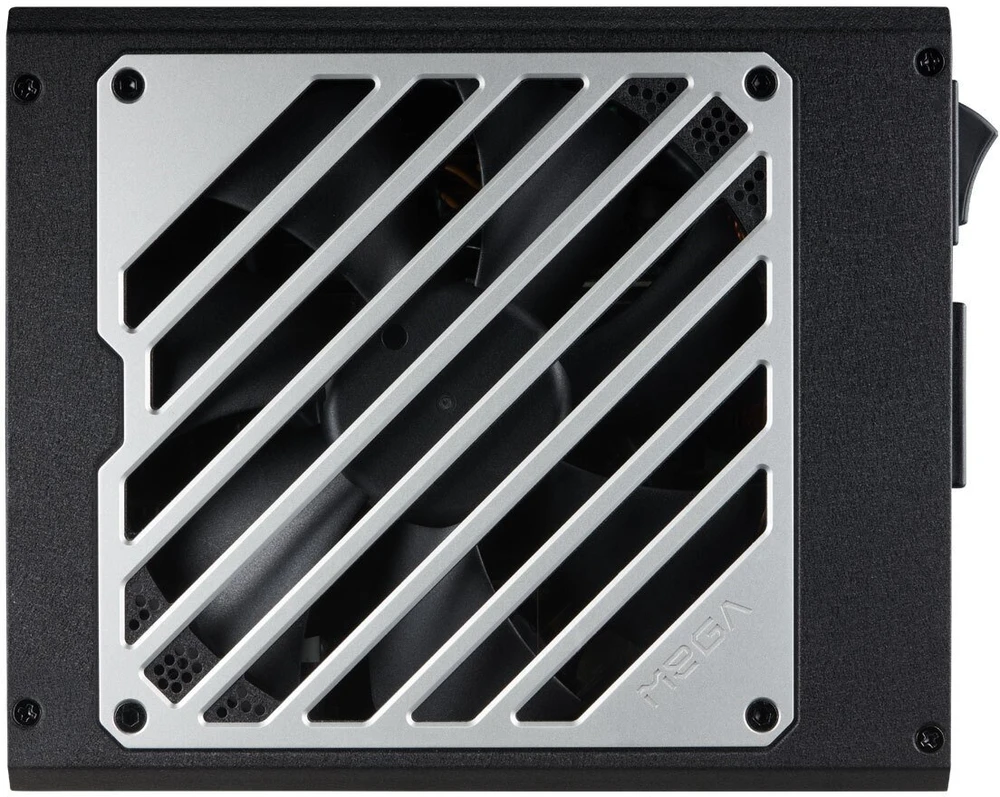 Fortron 1650 W FSP ATX 3.1 80+ titano plokštė