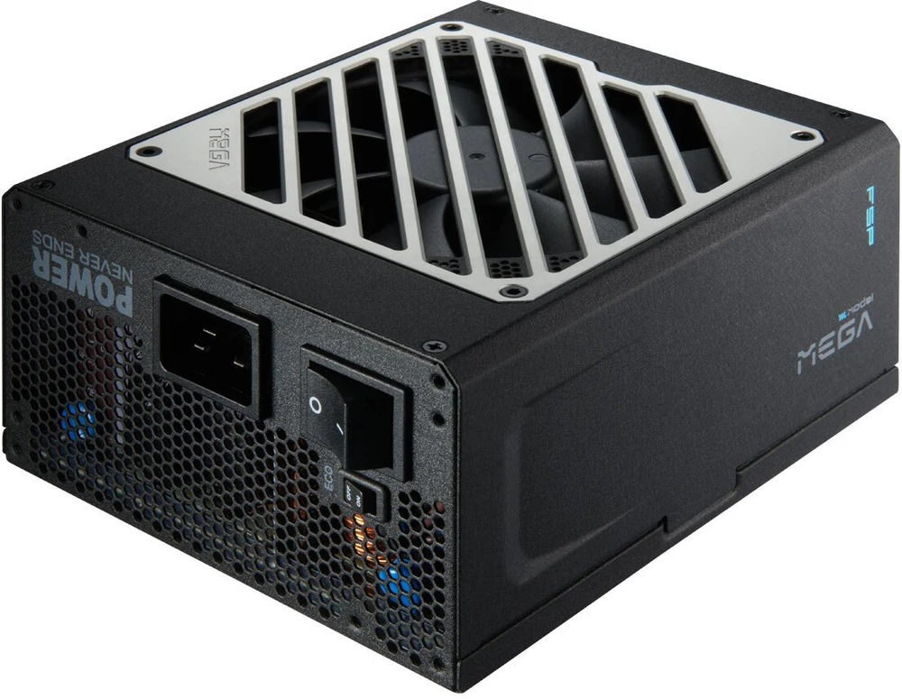 Fortron 1650 W FSP ATX 3.1 80+ titano plokštė