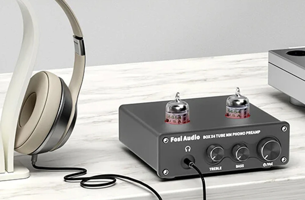 Fosi Audio Box X4 – priešstiprintuvas, gramofono priešstiprintuvas su ausinių išėjimu (6976136960355)