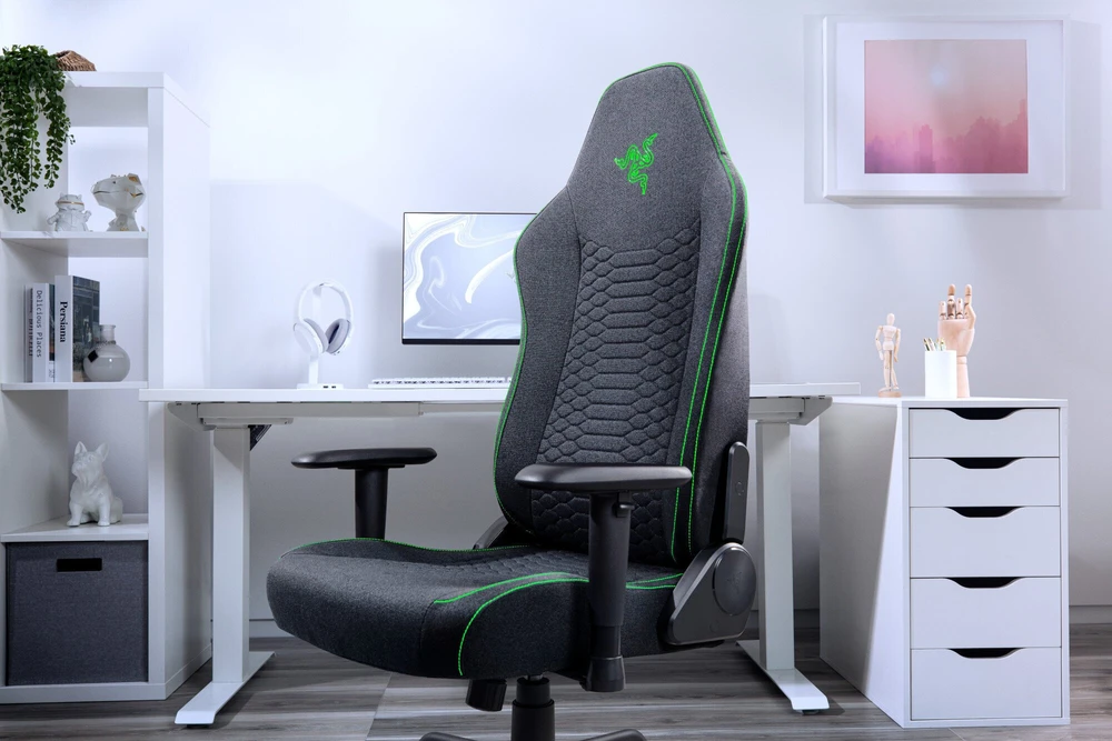 „Razer Razer Iskur V2 X“ žaidimų kėdė, integruota juosmens atrama, atlenkiama – juodas, aptraukta audiniu