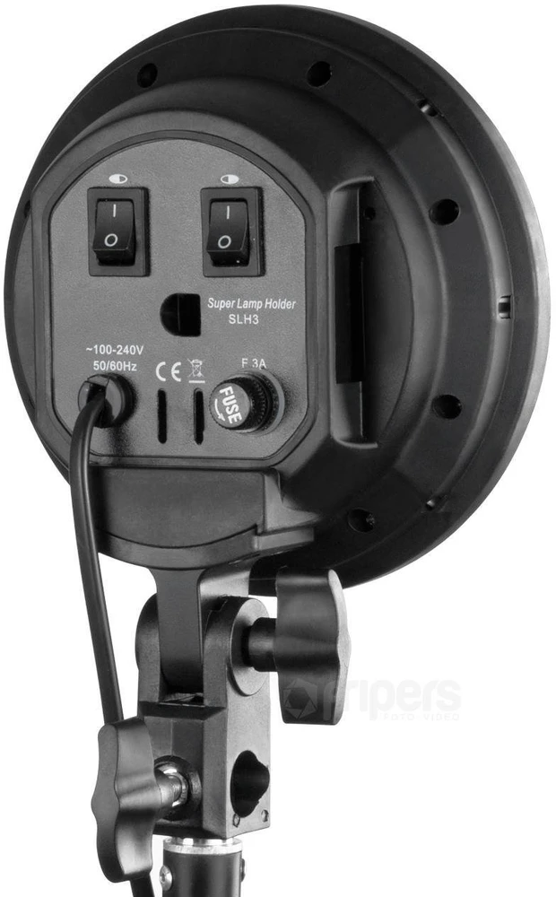 Studijinis rinkinys Freepower Nuolatinės šviesos rinkinys FreePower 106 60x90cm SET 2400W 5500K su stovu