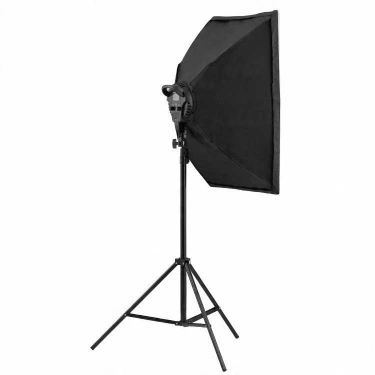 Studijinė lempa Freepower LED lemputė FreePower LED-45D su softboksais 50x70cm