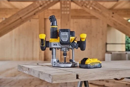 Freza DeWalt DCW620H2-QW; 18 V; 2x5,0 Ah akum.